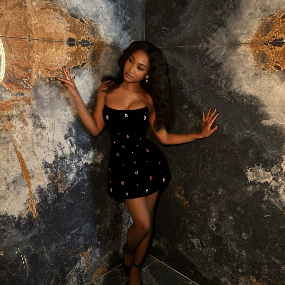 Elegant Black Mini Dress